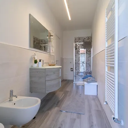 Civico 32 Family Apartment *