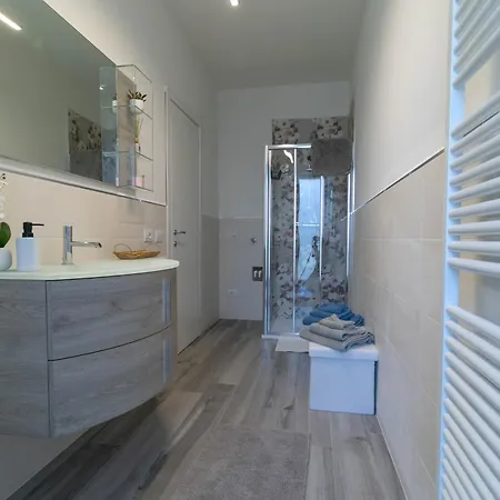 Apartment Civico 32 Family Lecco