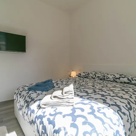 Civico 32 Family Apartment *