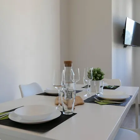 Civico 32 Family Apartment *